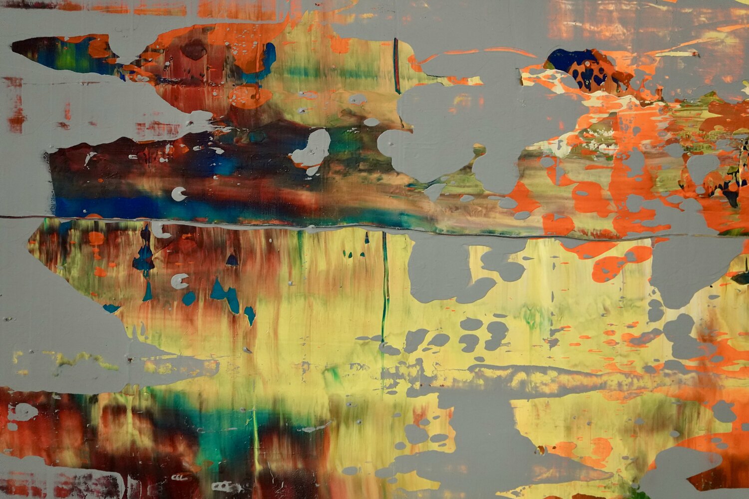 SMALL ABSTRACT WITH GREY ON ALU DIBOND by Ludwig Kranich (2019