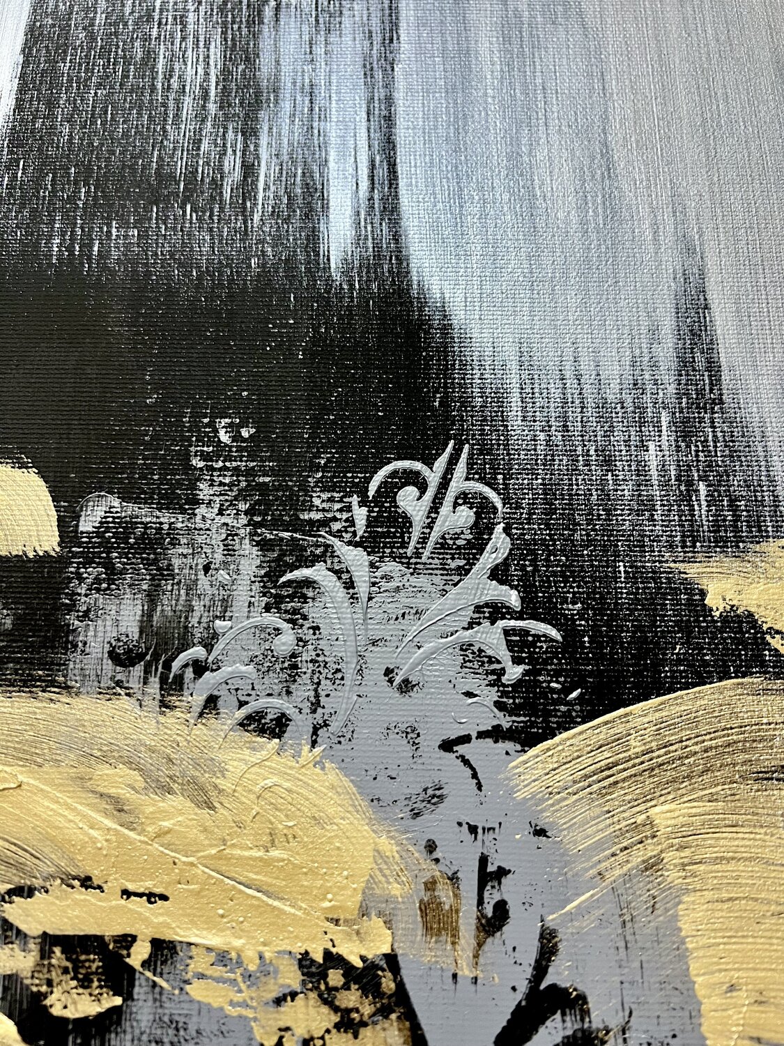 AMAZING GOLD. Golden Black abstract painting. Black and gold abstraction flower. by Marina