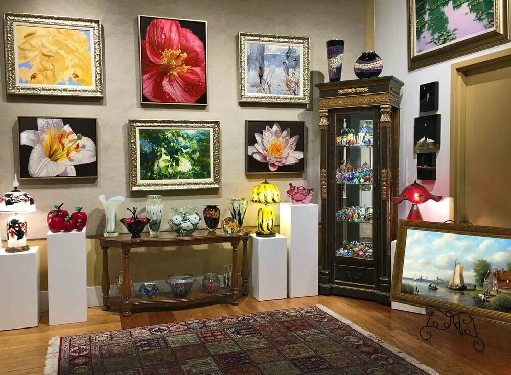 Vertical Gallery Art gallery in Chicago Singulart