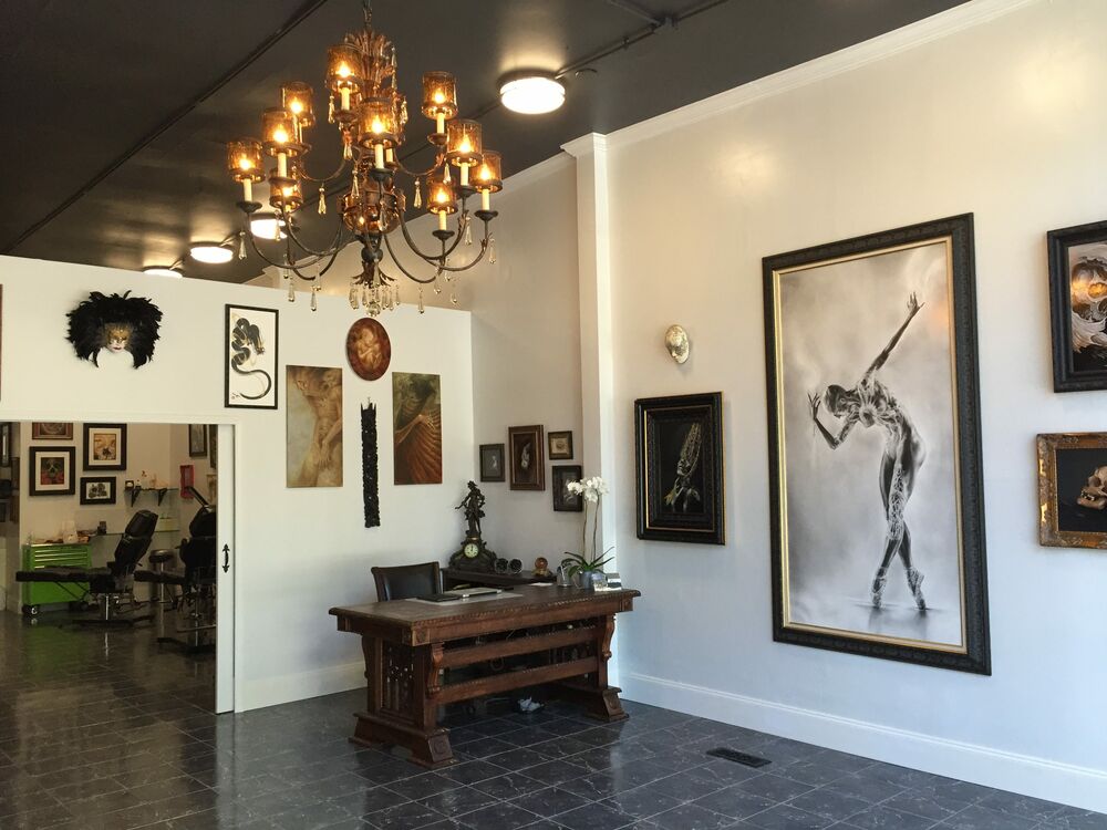 Art galleries in Atlanta Buy art Atlanta from local artists